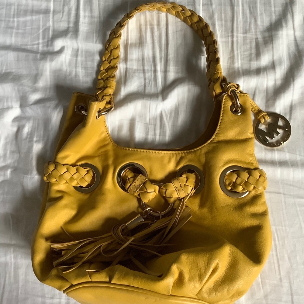 Make offer 💥HP 💥 Michael Khors tussle bag